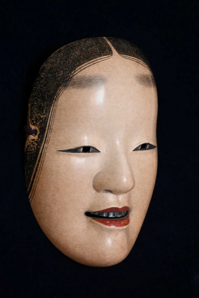 若女 - 能面師 倉林朗 能面展示室ー能面展示室