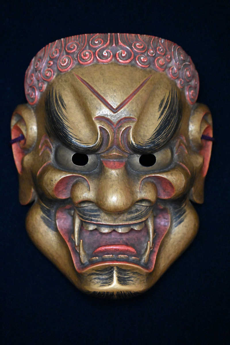 泥不動(金泥) - 能面師 倉林朗 能面展示室ー能面展示室